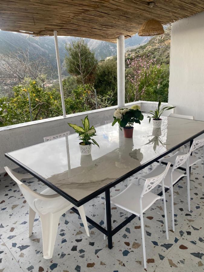 Maison Bellevue - 2 Bdrm Villa In Borsh Beach מראה חיצוני תמונה