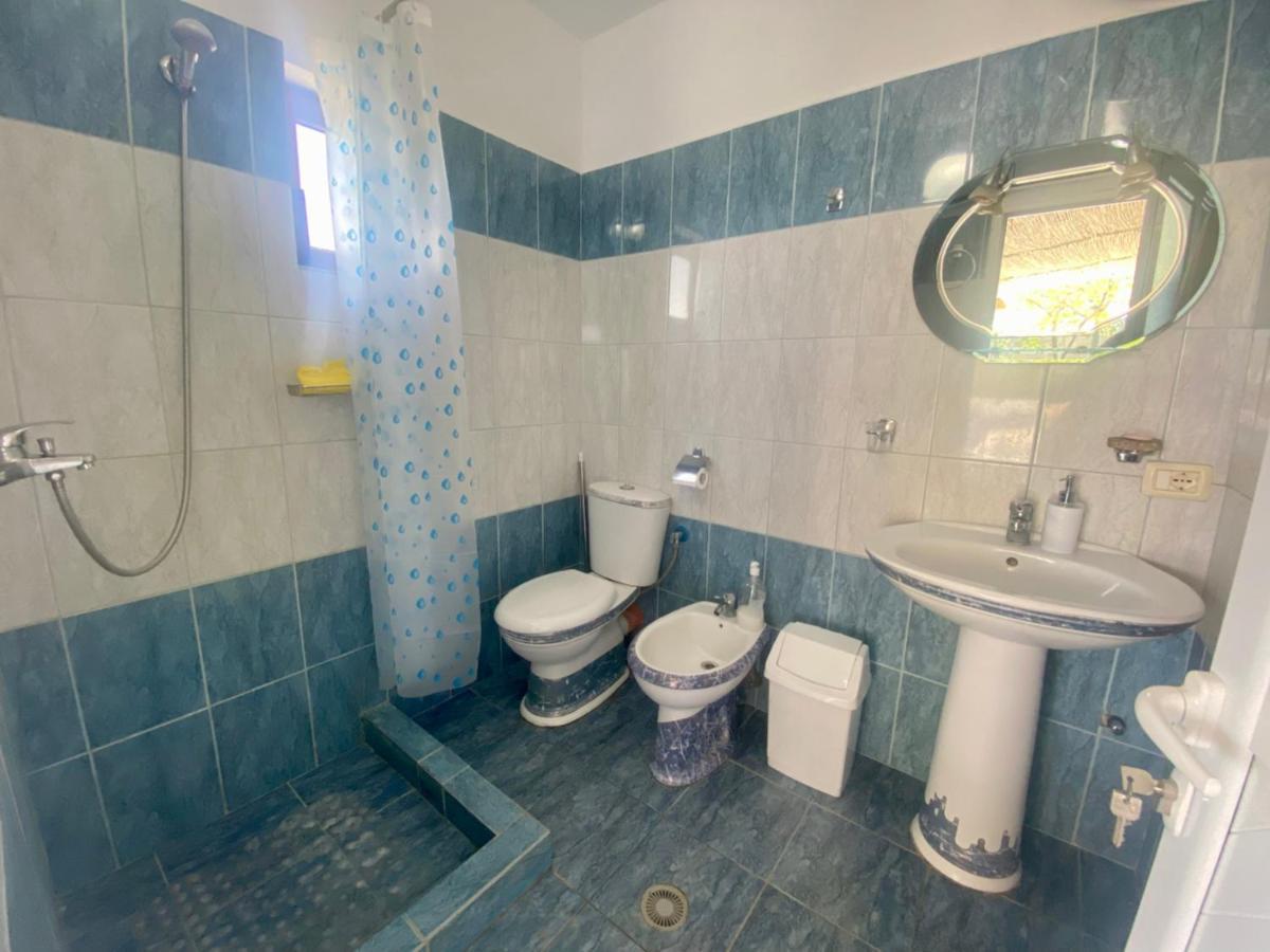 Maison Bellevue - 2 Bdrm Villa In Borsh Beach מראה חיצוני תמונה