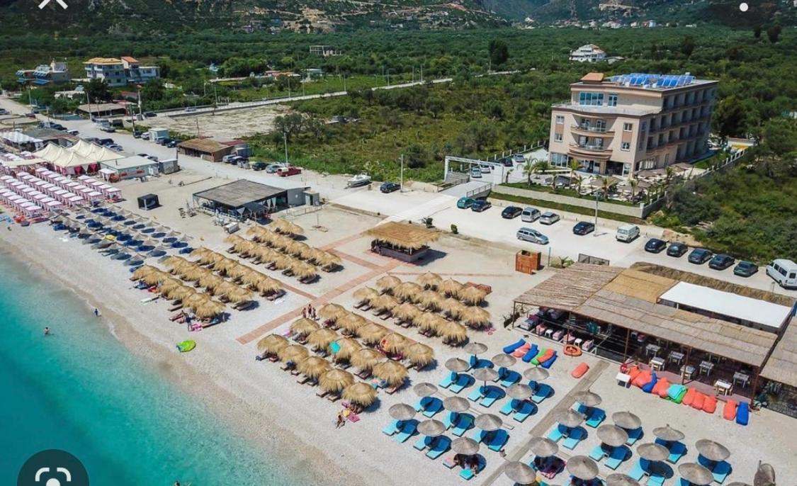 Maison Bellevue - 2 Bdrm Villa In Borsh Beach מראה חיצוני תמונה